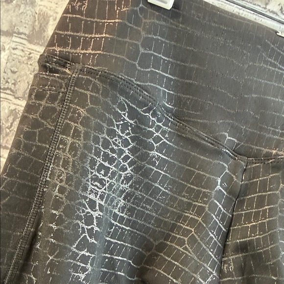 PINK Victoria's SECRET ULTIMATE leggings - Picture 3 of 11